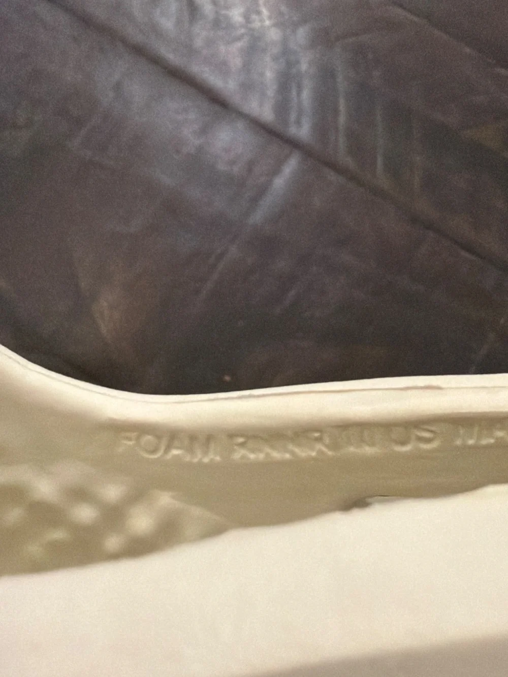 Men’s size 10 Yeezy Foam Runner